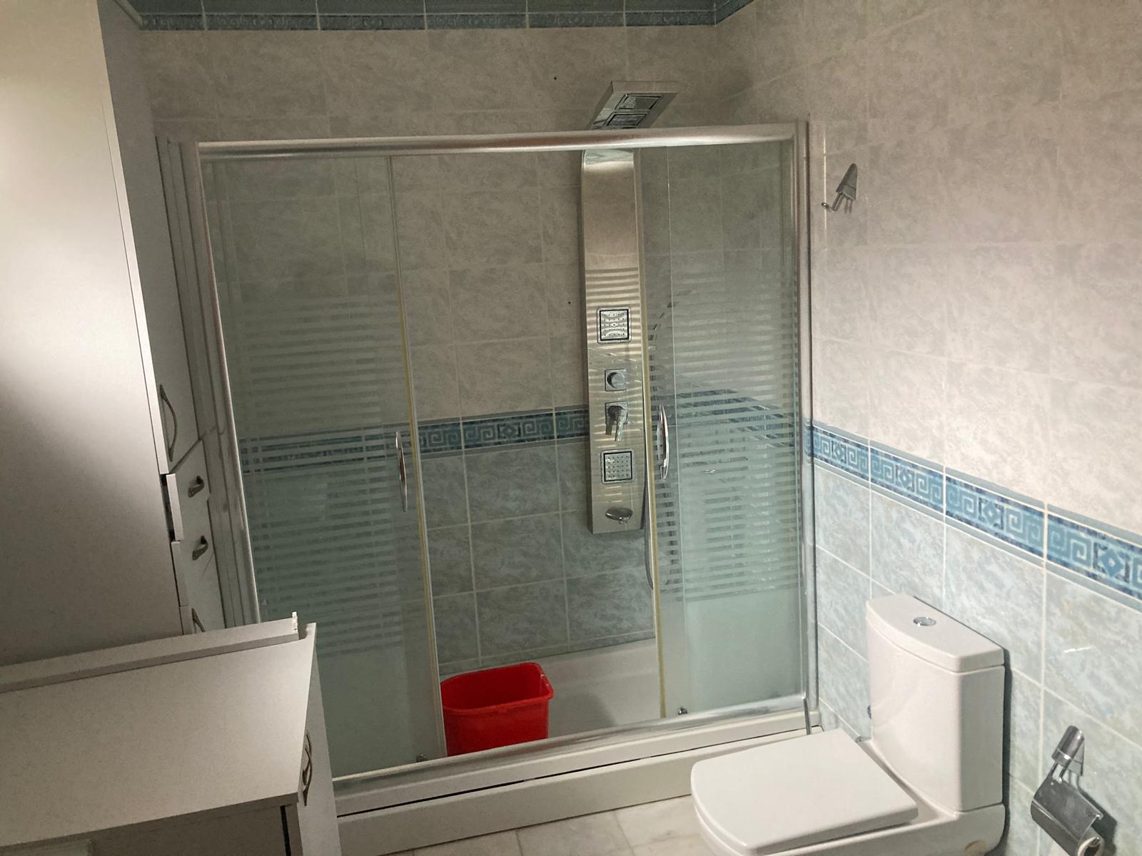 MERKEZE YAKIN MÜSTAKİL 4+1 BAHÇELİ OTOPARKLI 200 M2 75.000 TL.