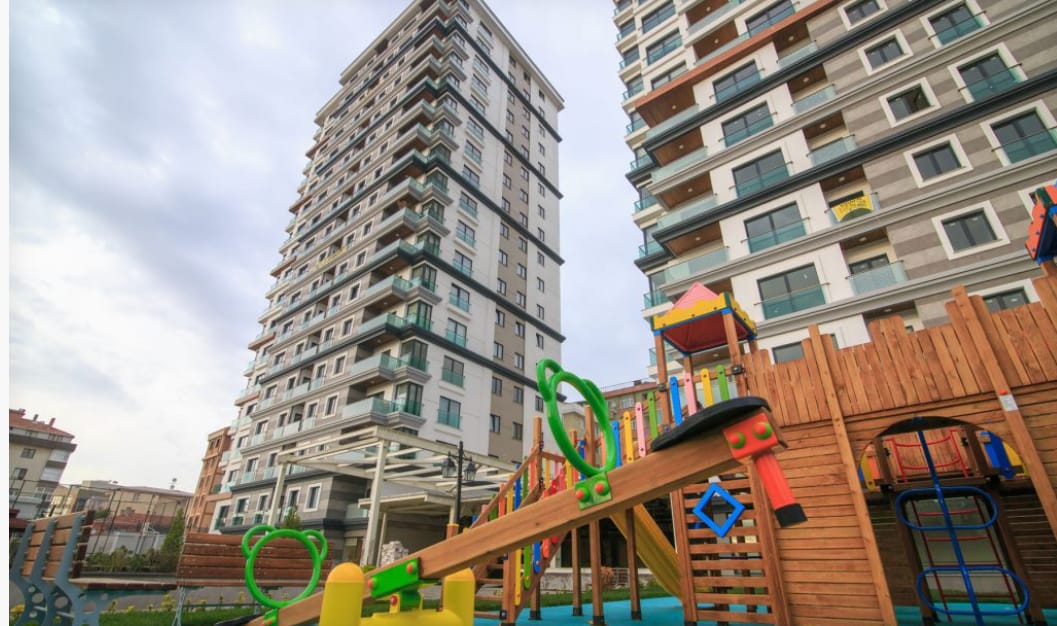 TULIP ROSE'DA YABANCI SATIŞINA UYGUN 2.KAT 146 M2 3+1 2 BALKONLU