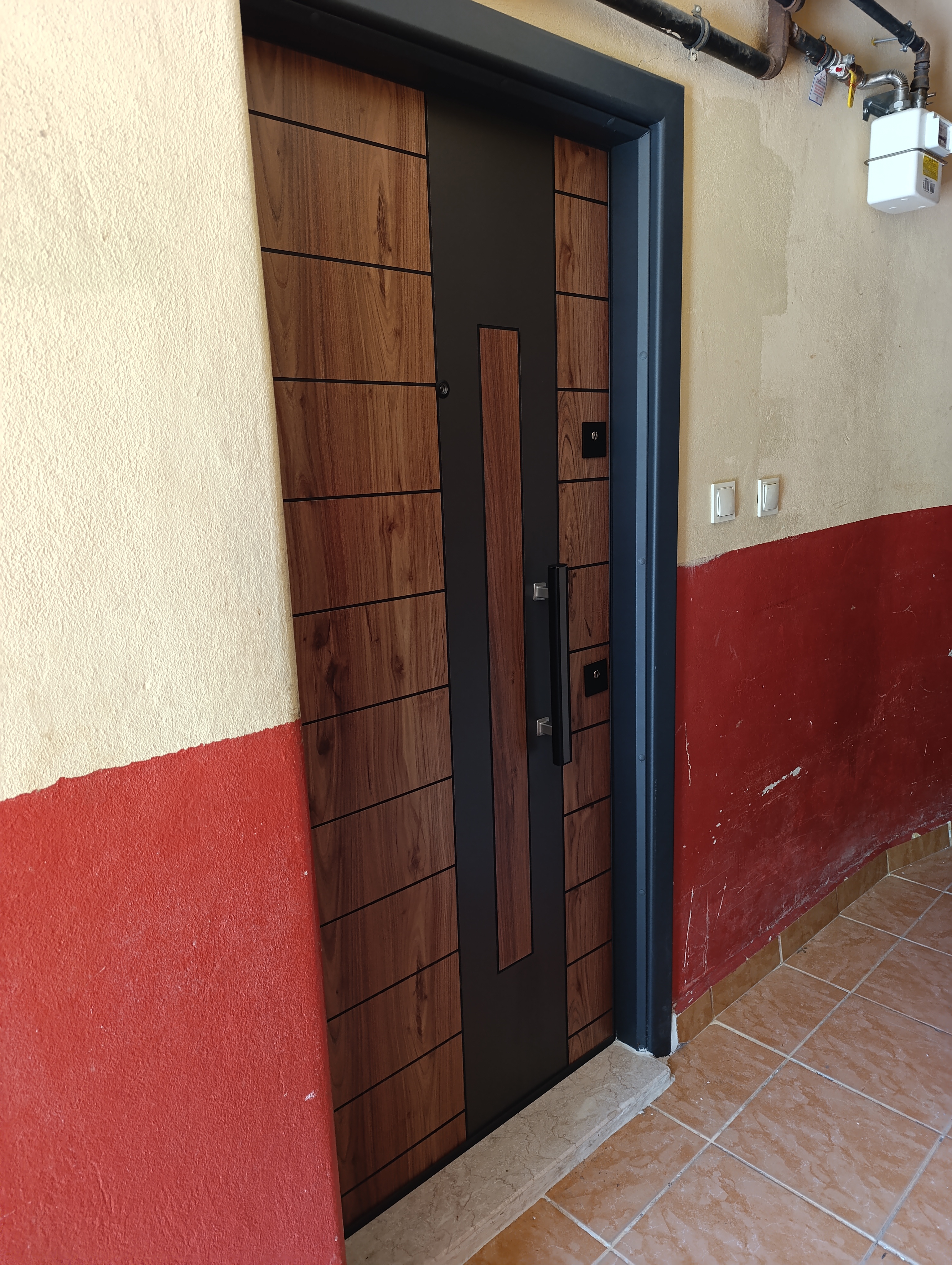 ÇARŞAMBA PAZARININ SOKAĞINDA 1+1 45 M2 DOĞALGAZLI 16.000.TL