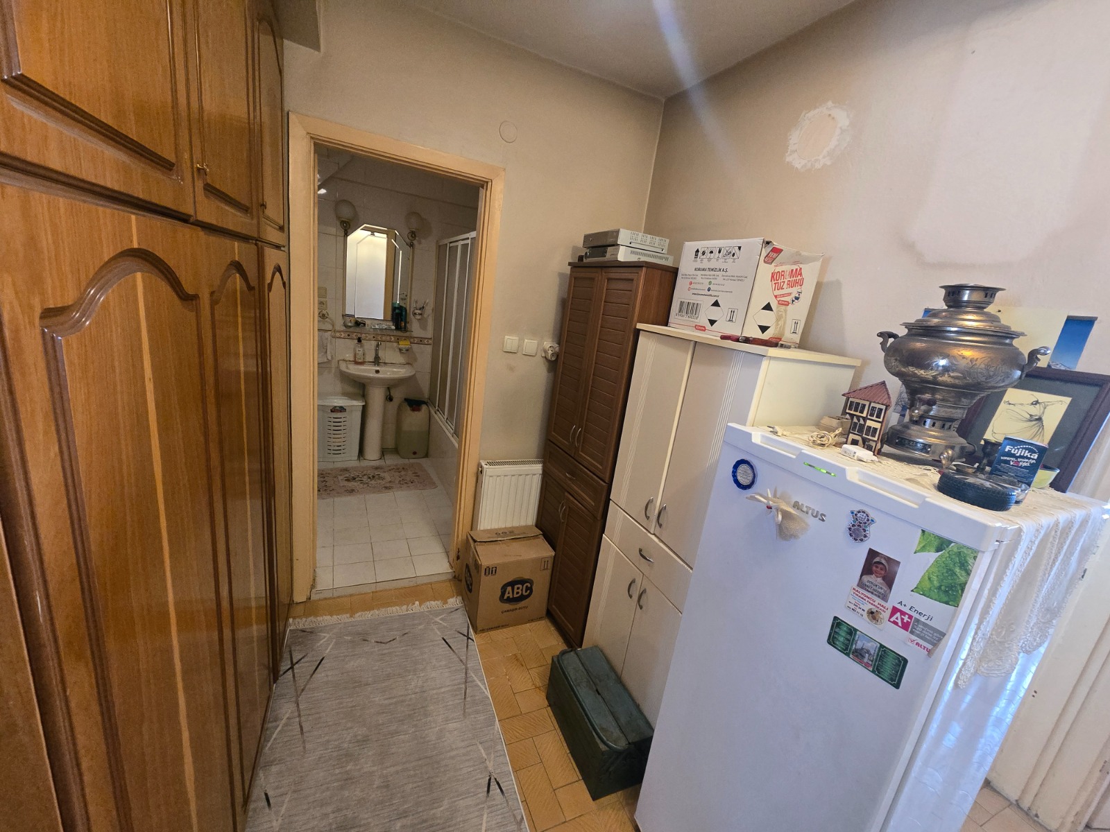 SARIYER MERKEZE YAKIN ÇİFT CEPHELİ 2+1 85 M2 4.450.000.-TL