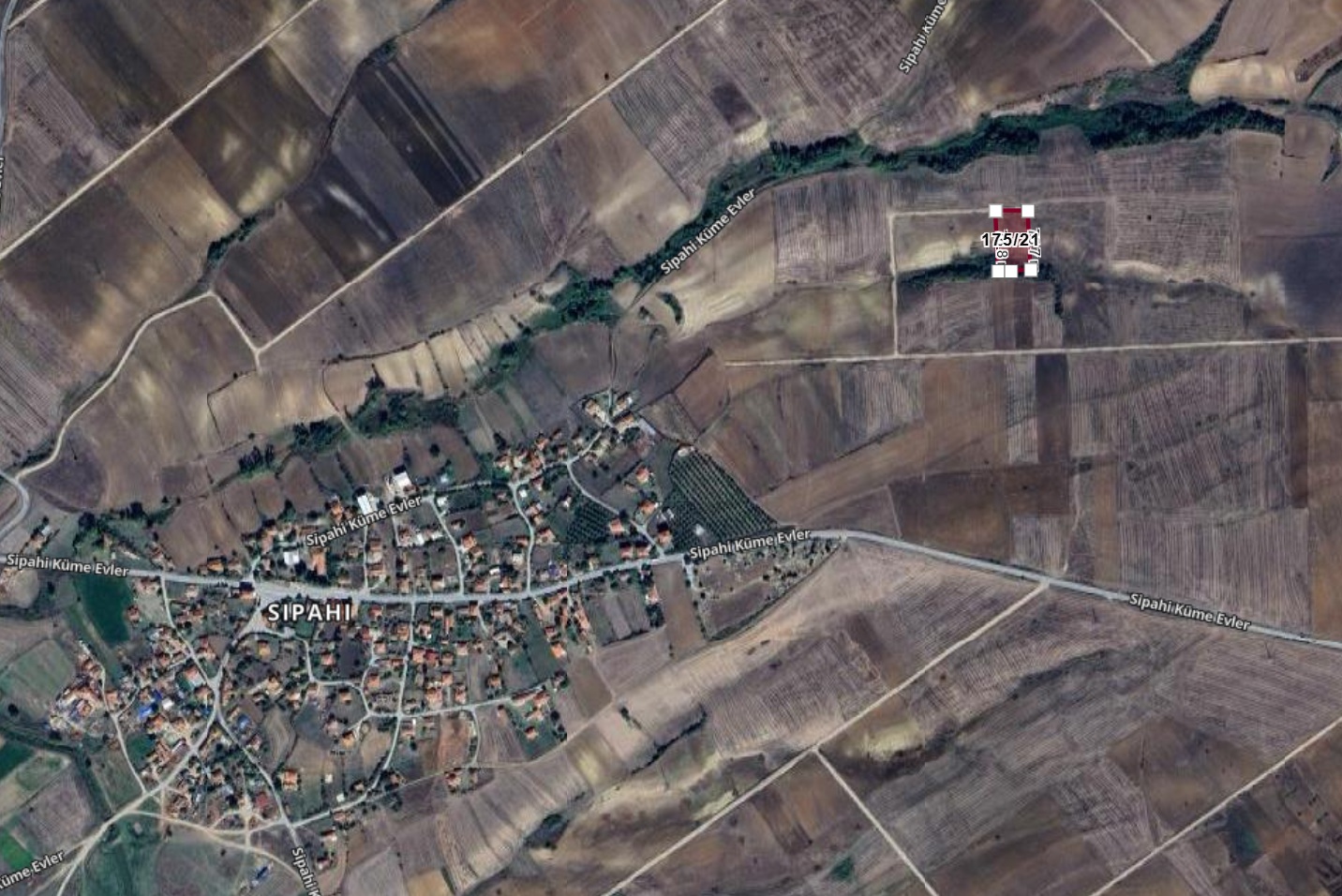 Uzunköprü Sipahi Köyü'nde 3165 M² Müstakil Tapulu Tarla